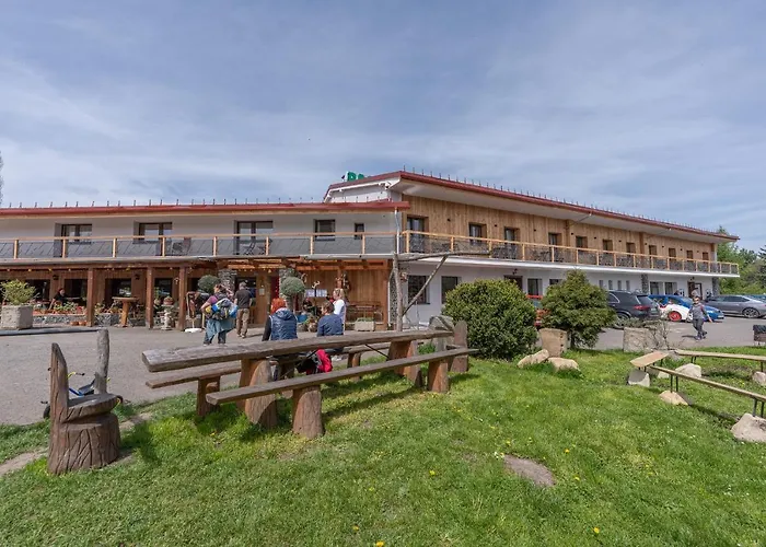 Hotell Racek Úštěk